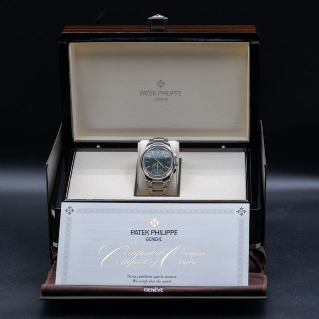 Patek Philippe Complications 5905/1A-001 Image 7